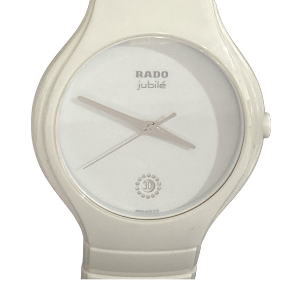 Rado Men's True Jubile White
Ceramic Bracelet Watch - Picture 4 of 10